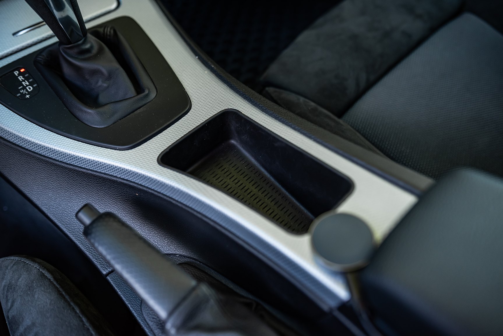 Interior image of 2009 BMW 325Xi