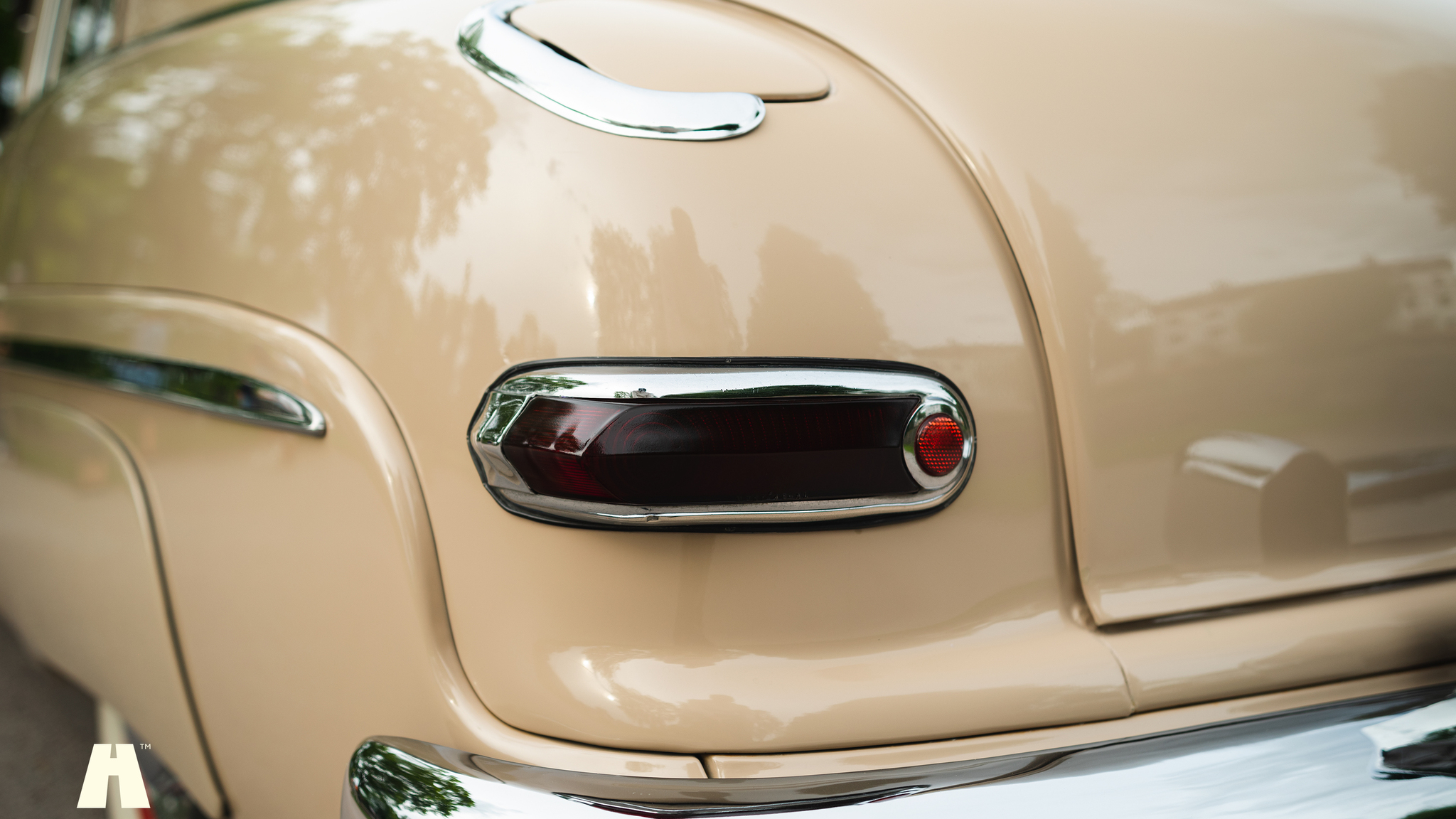Exterior image of 1950 Mercury Eight Sport Sedan