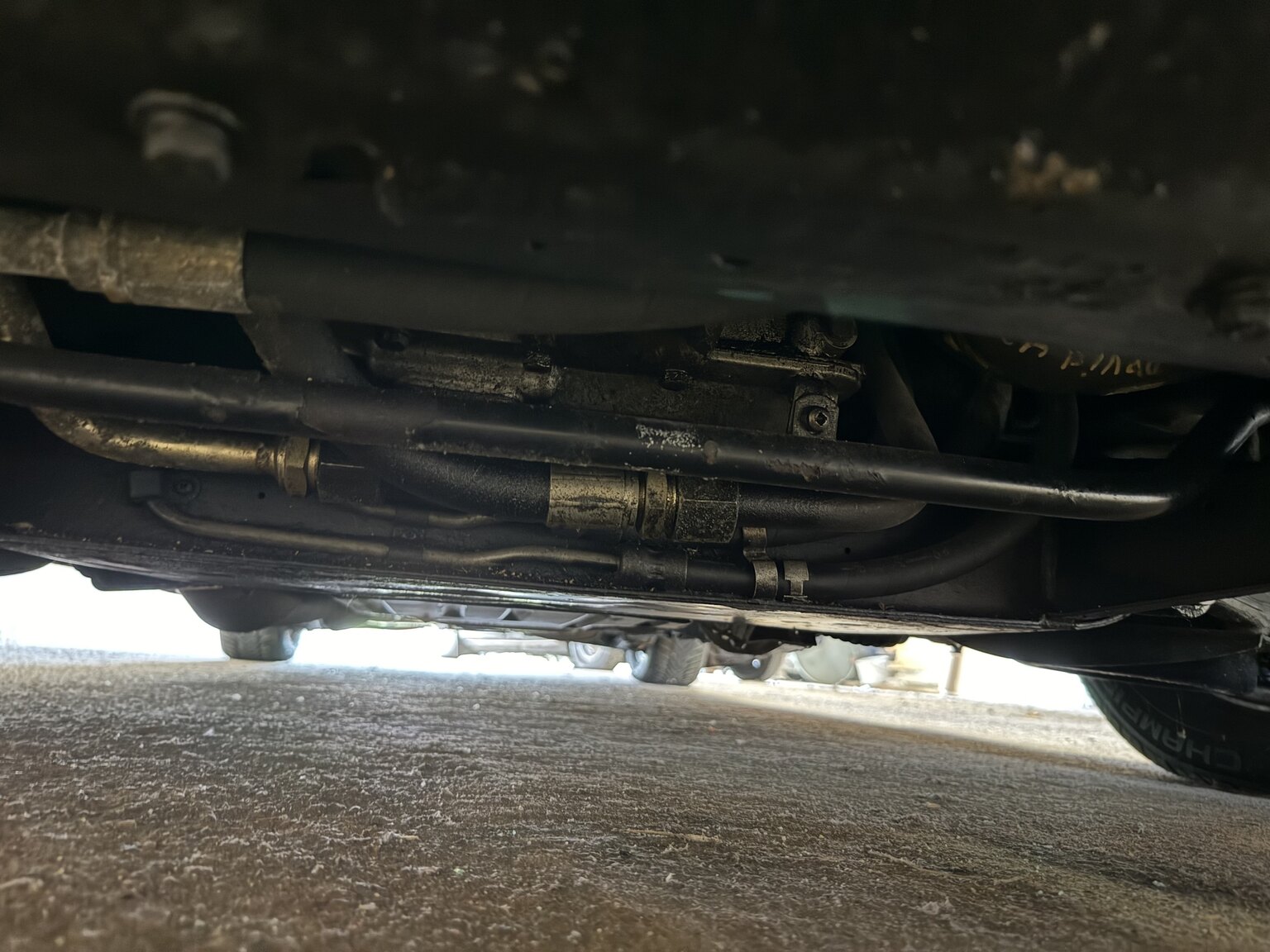 Image of 1990 Jaguar Daimler Double six mechanics
