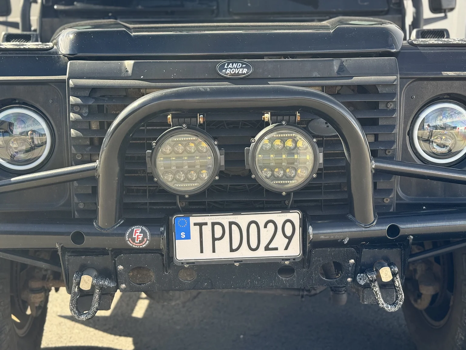 Exterior image of 2000 Land Rover Defender 110 Tomb Raider (19)