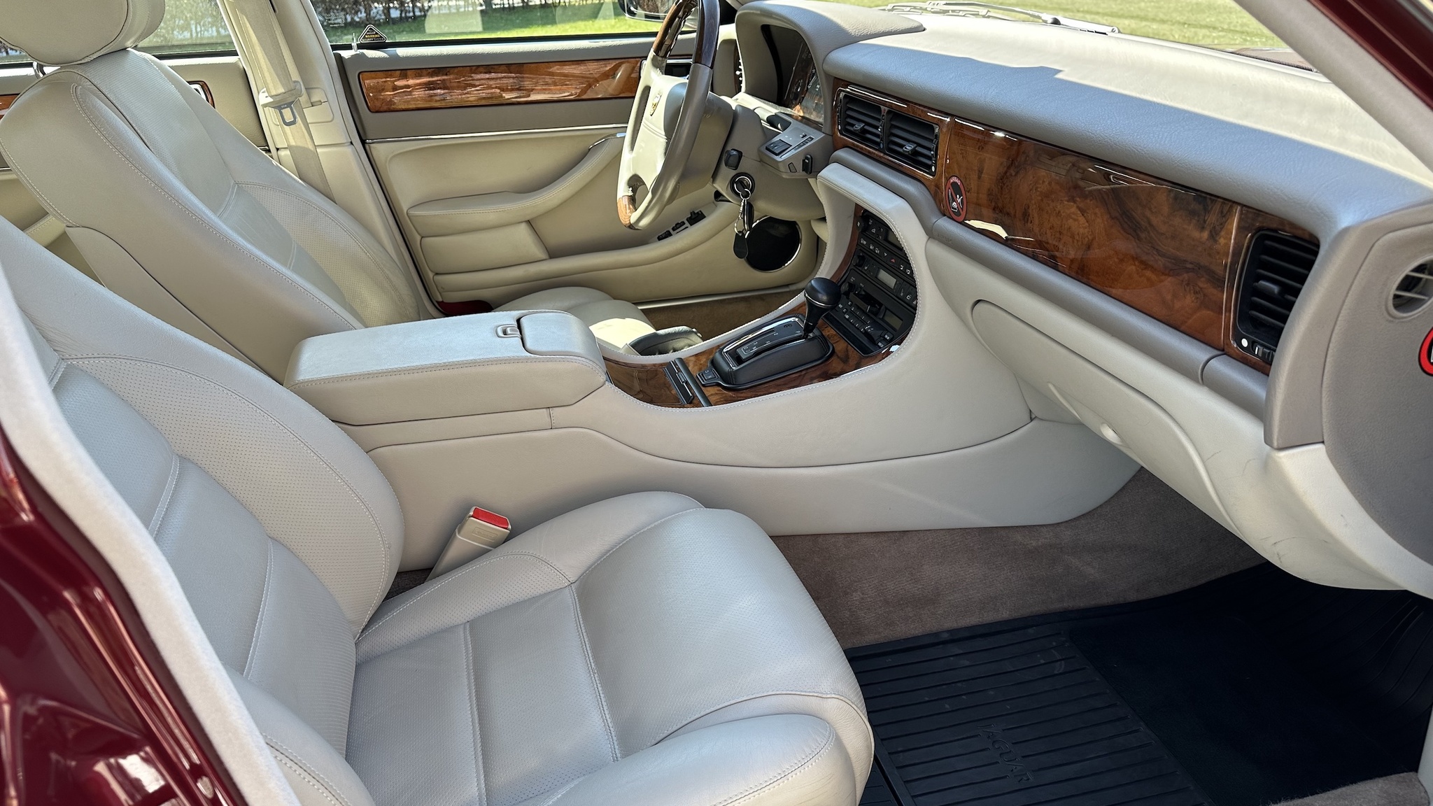 Interiörbild 1997 Jaguar XJ 4.0 Executive