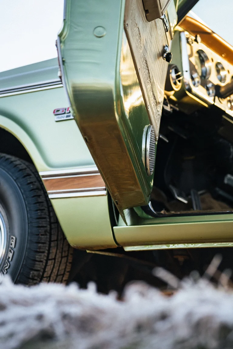 Interior image of 1970 GMC 1500 Custom Sierra Grande – NO RESERVE (14)