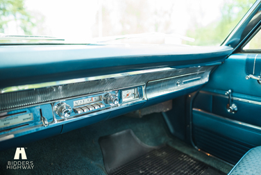 Interior image of 1963 Mercury Monterey Custom 4-door