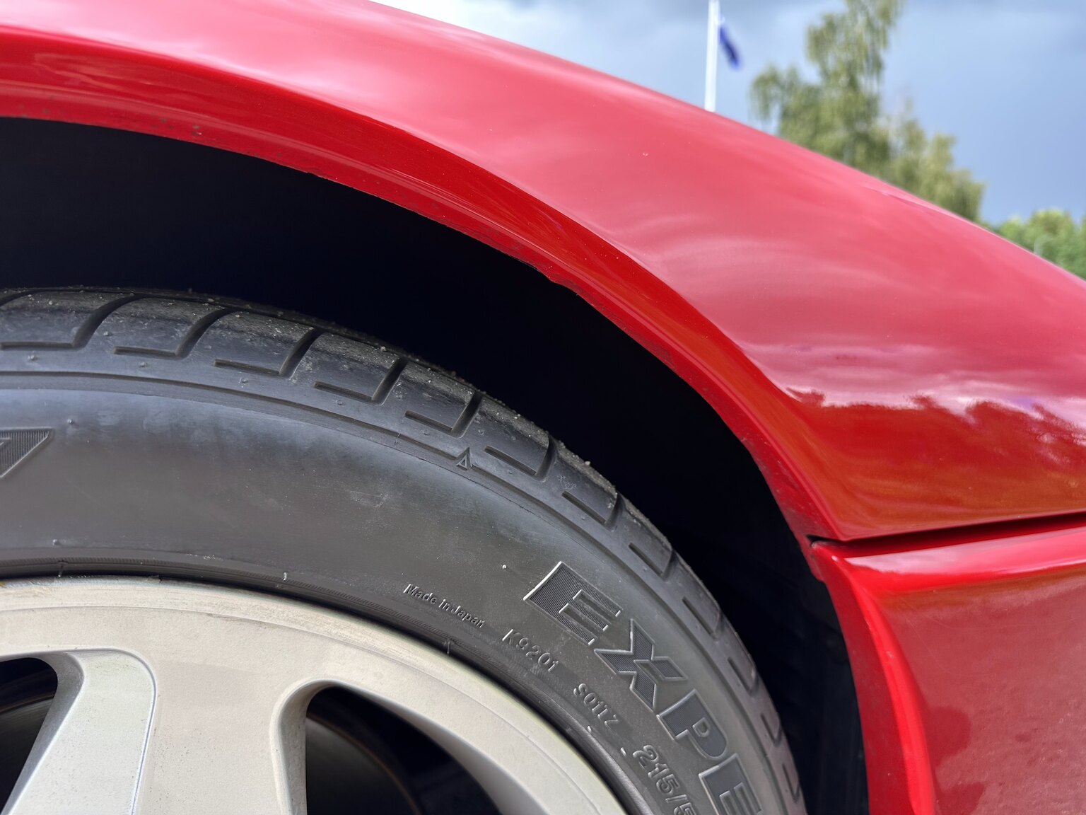 Exterior image of 1990 Ferrari 348 (50)