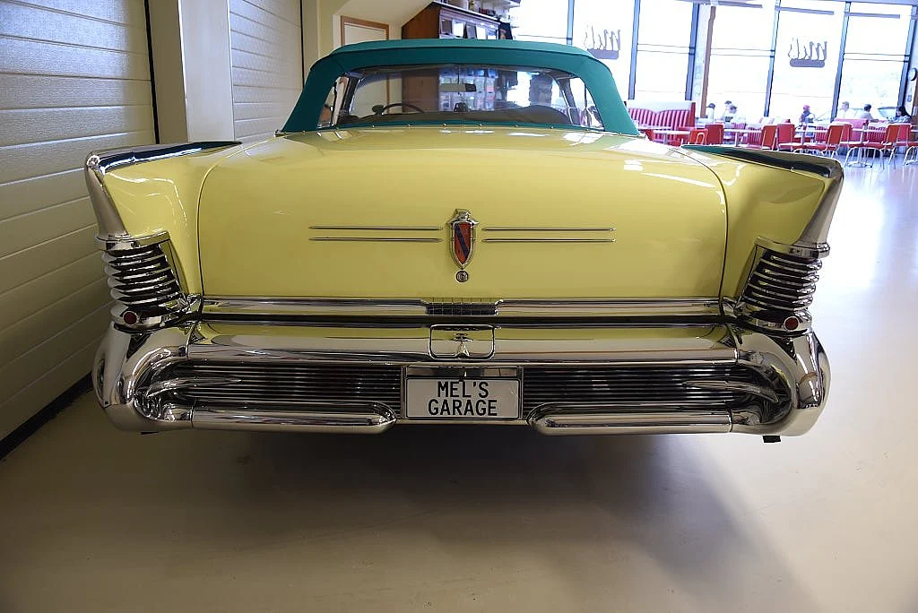 Image of 1958 Buick Limited (8)