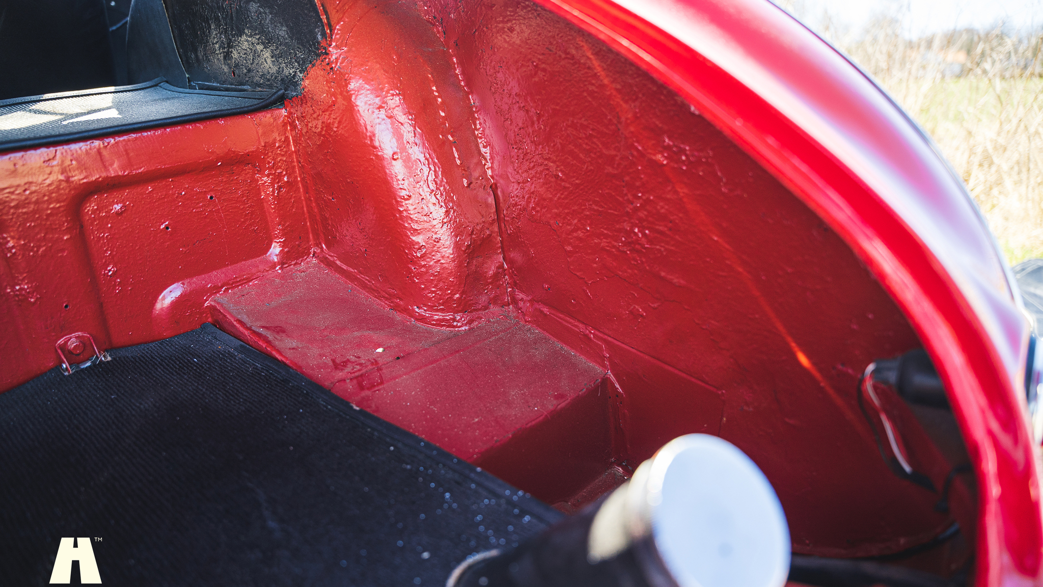 Interior image of 1954 Austin Healey 100 BN1 (41)