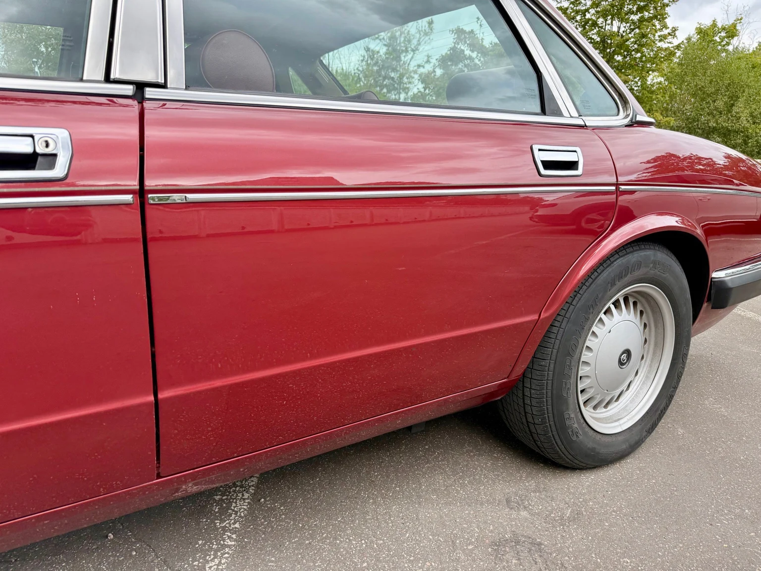 Aussenfoto 1988 Daimler Six (21)