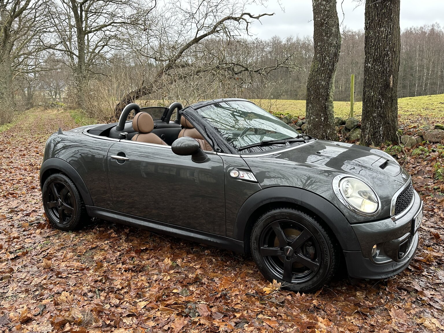 Exteriörbild på 2012 Mini Cooper SD Roadster (2)