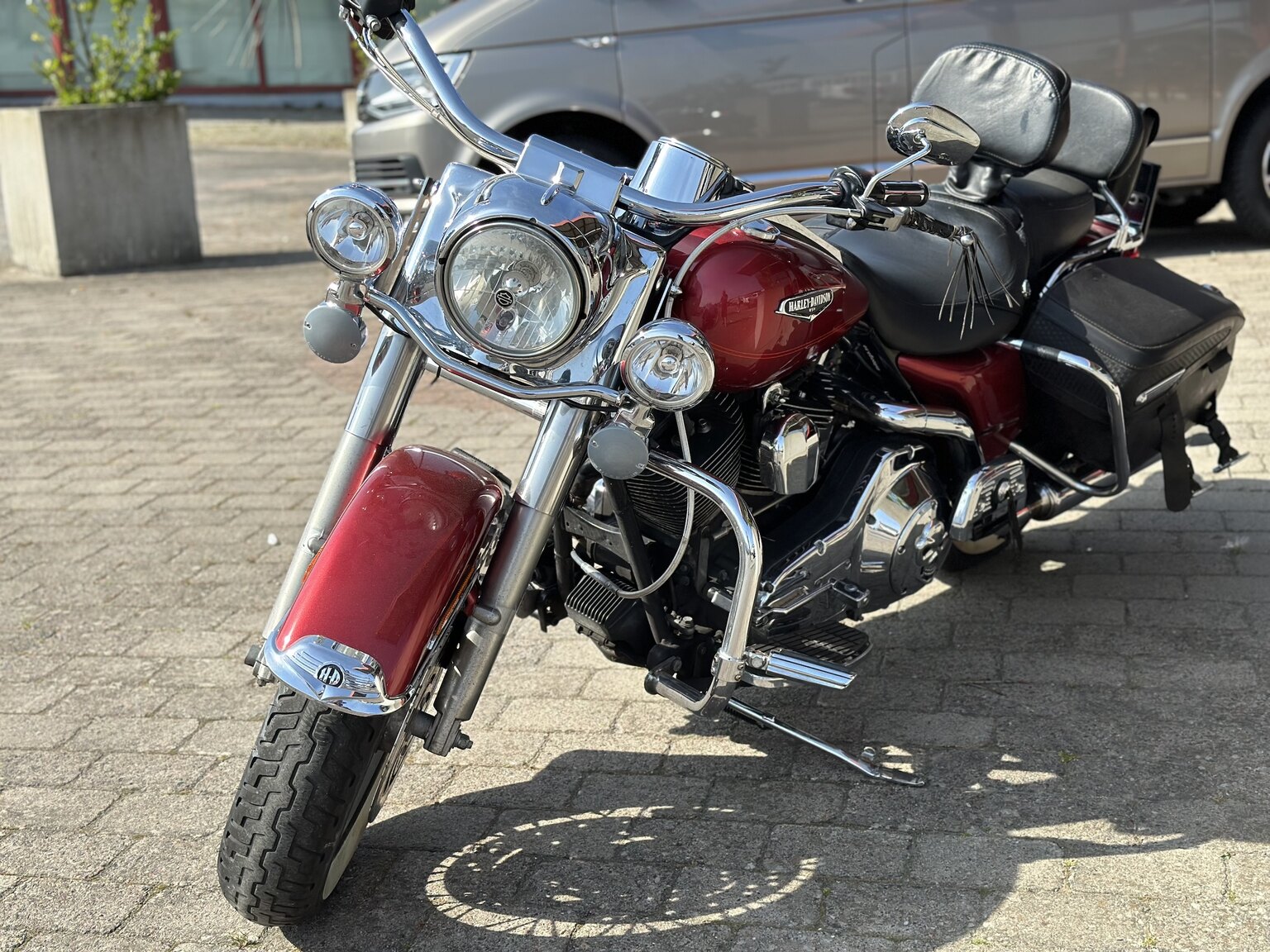 Exteriörbild på 2005 Harley-Davidson Road King Classic