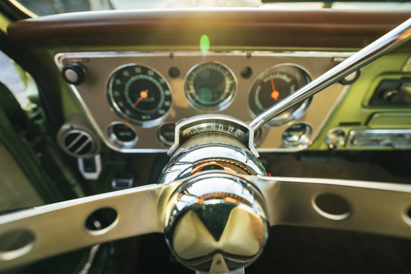 Innenraumfoto von 1970 GMC 1500 Custom Sierra Grande – NO RESERVE (24)