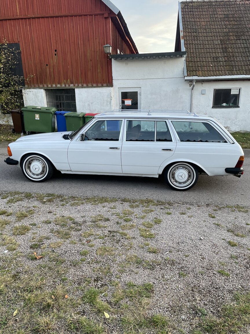 Exteriörbild på 1983 Mercedes-Benz 300 TDT