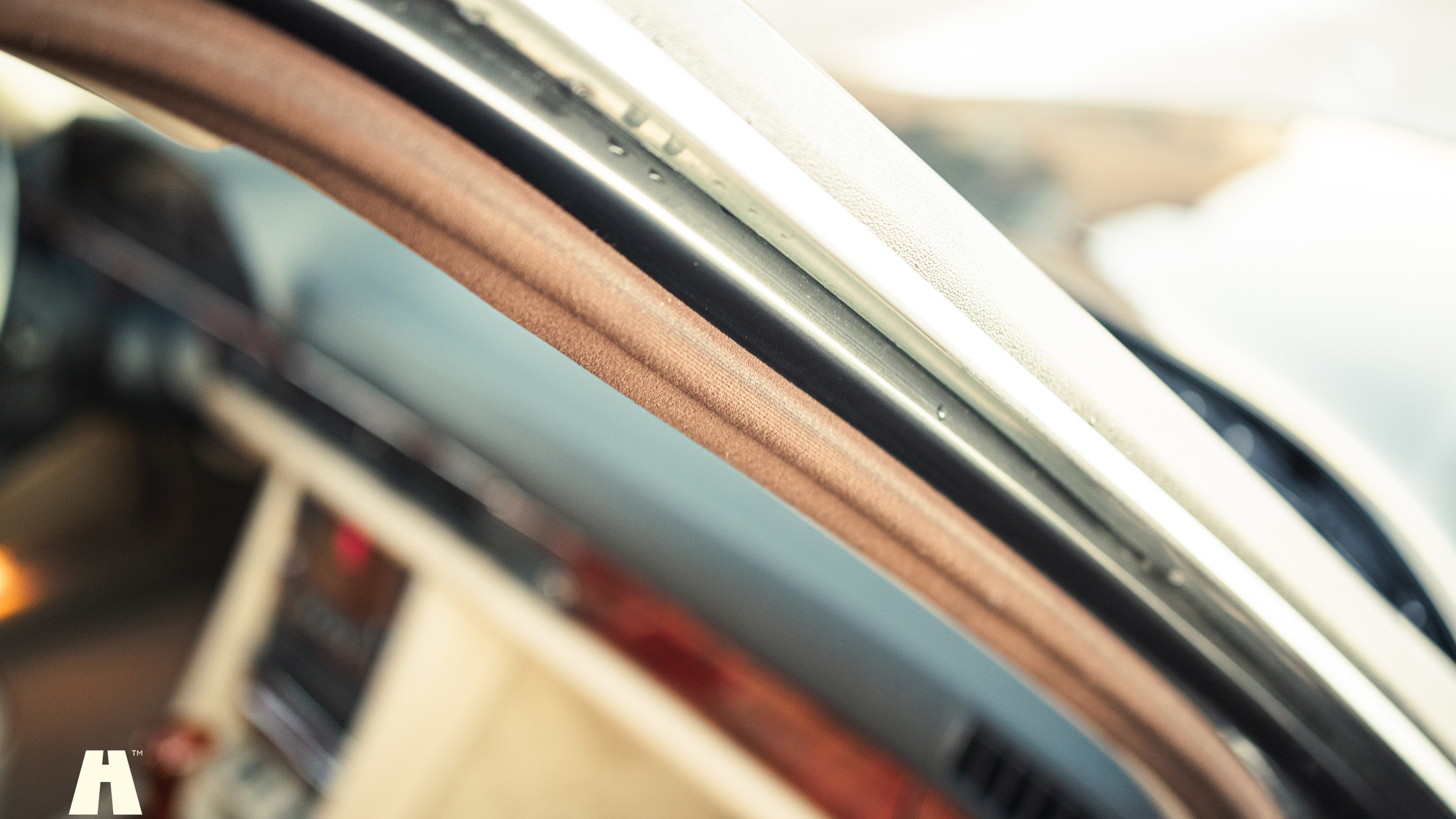 Innenraumfoto von 1991 Mercedes 1000 SEL TRASCO