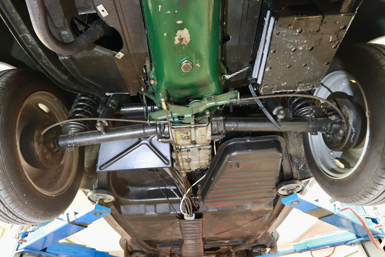 Image of 1959 Renault 4CV mechanics