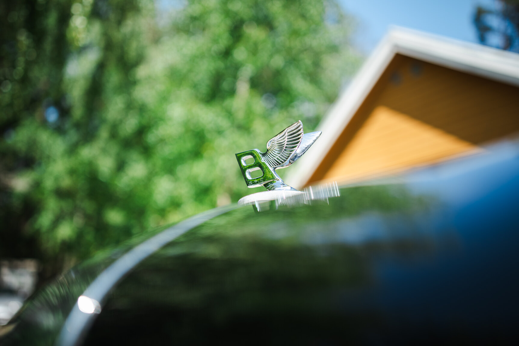 Exterior image of 1950 Bentley 4 1/4 Litre