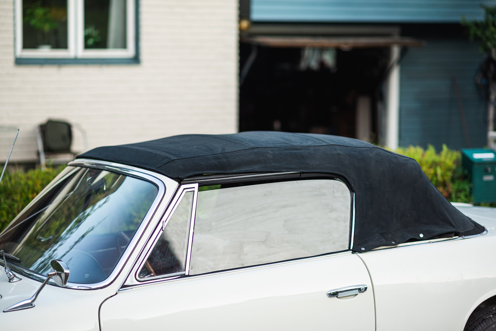 Exterior image of 1964 Lancia Flavia Vignale  