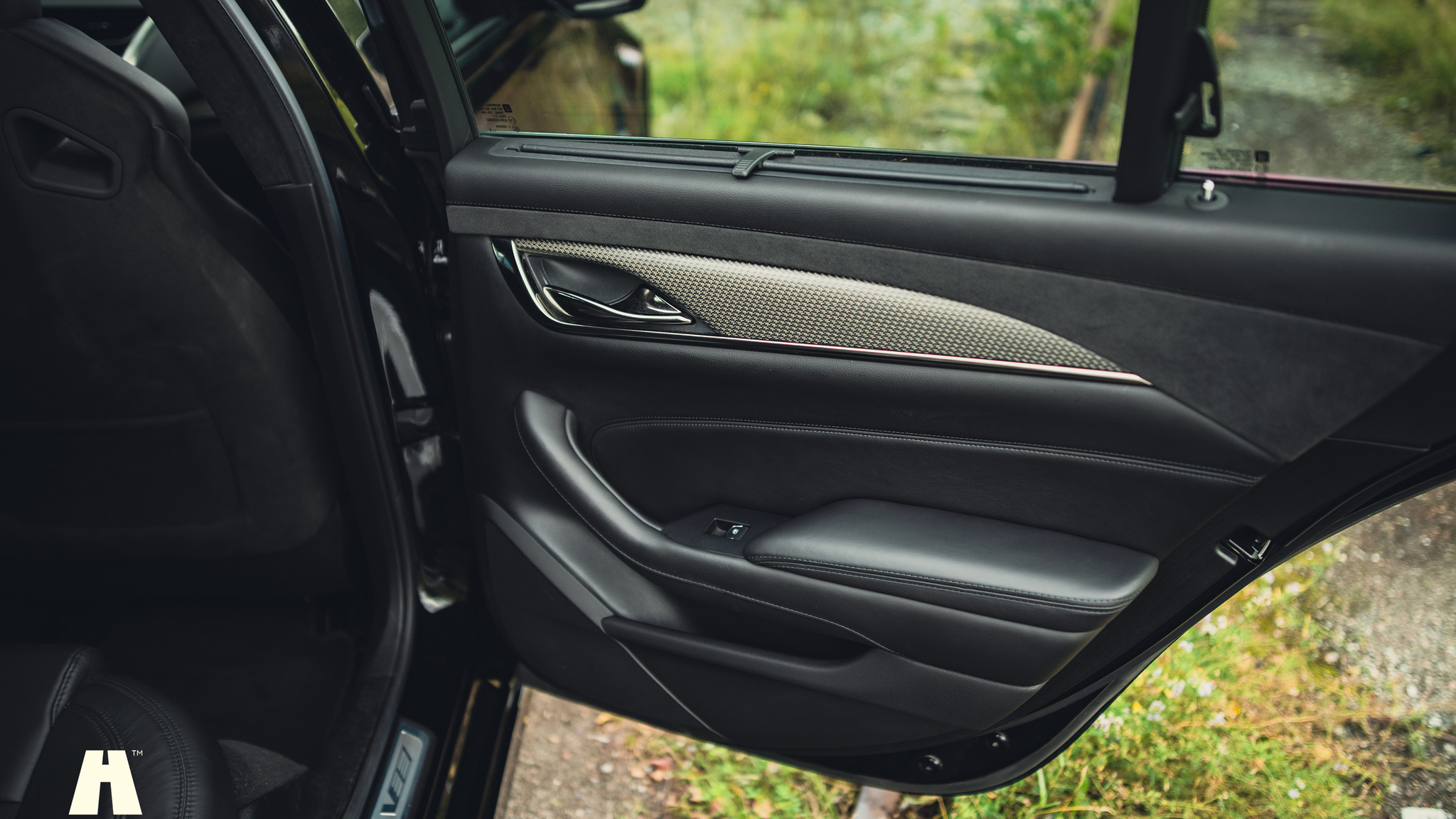 Interior image of 2018 Cadillac CTS-V Carbon Package