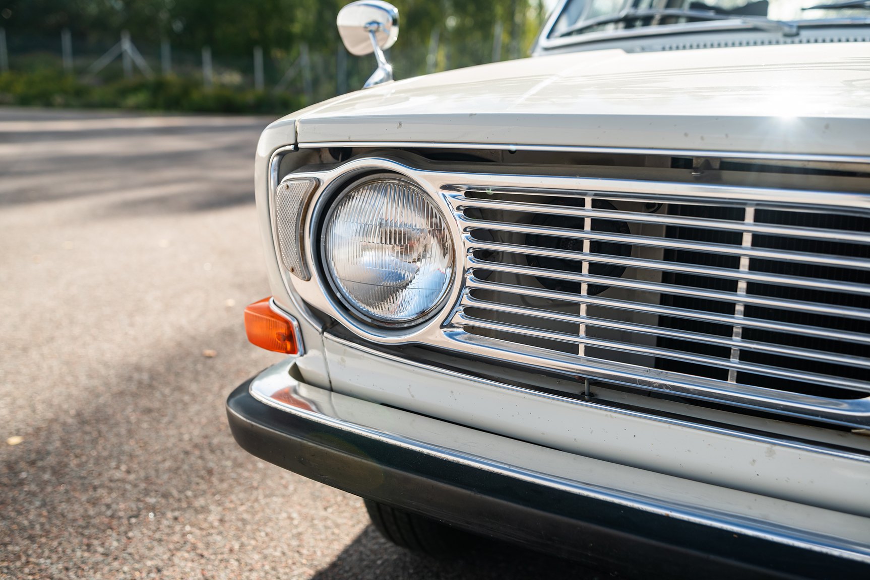 Exterior image of 1967 Volvo 144 1.8 