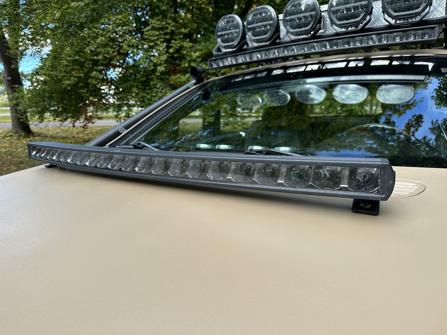 Exterior image of 2001 Mercedes-Benz CL600/ML 55 AMG