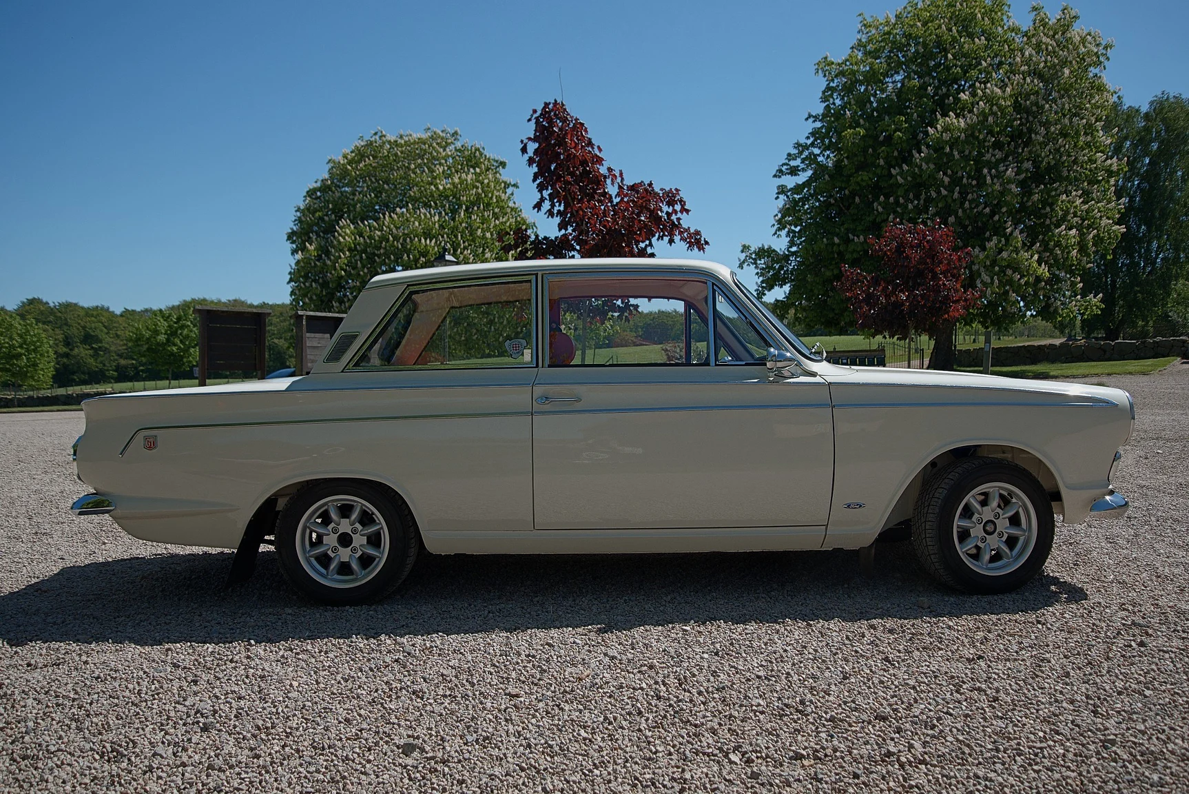 Exteriörbild på 1966 Ford  Cortina GT (40)