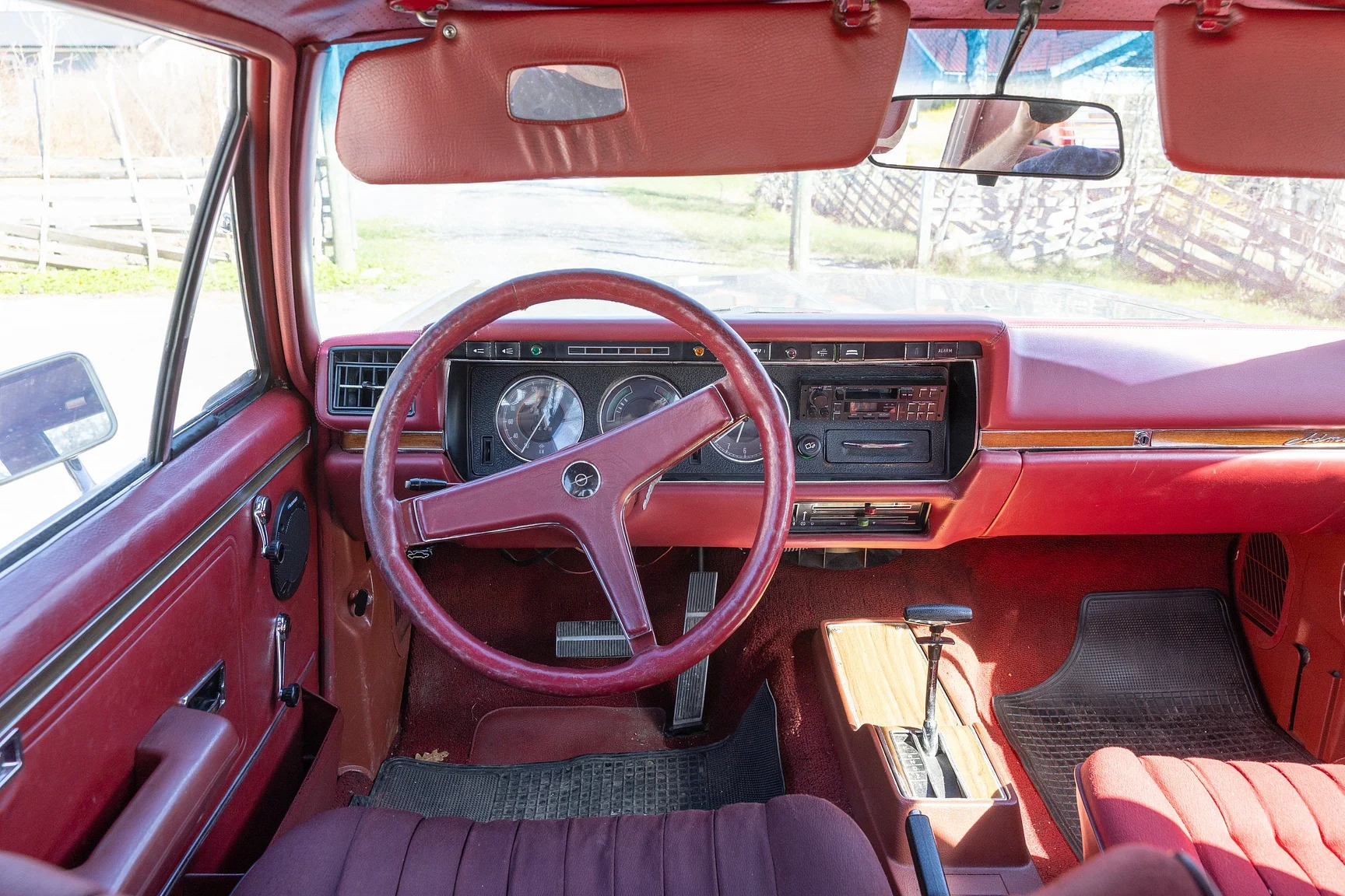 Interior image of 1970 Opel Admiral Admiral (67)