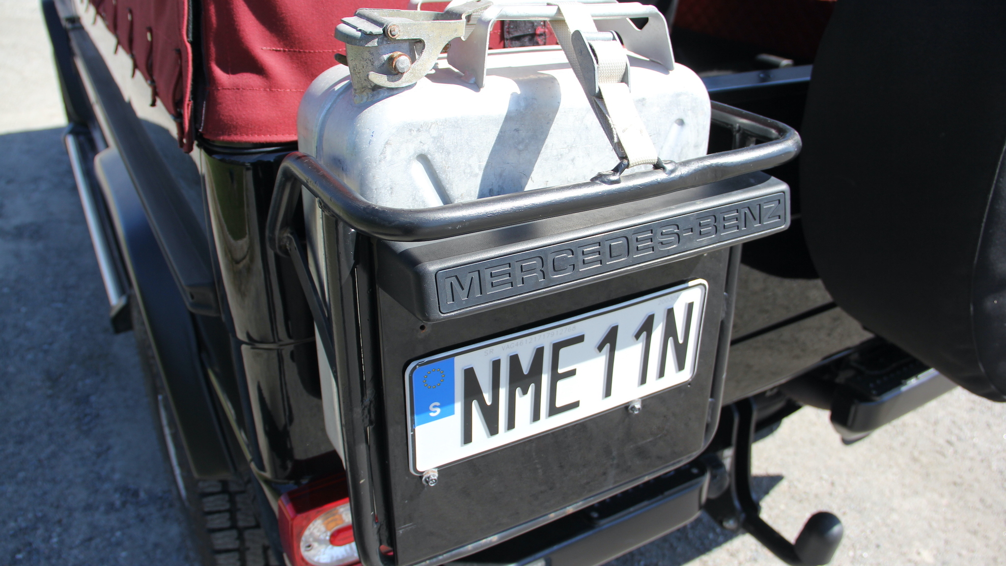 Exteriörbild på 1996 Mercedes G230 STEYR-PUCH Automat