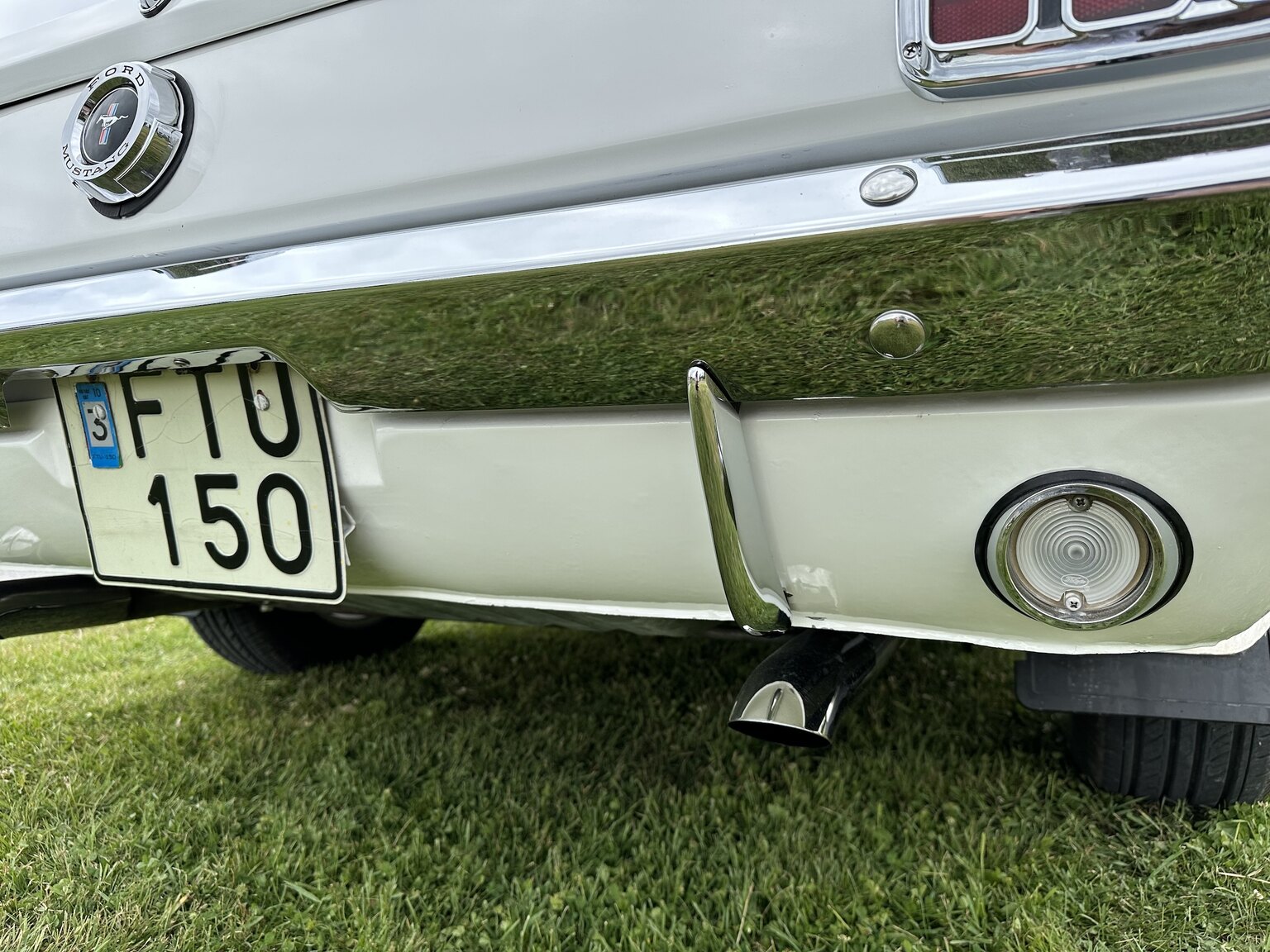 Exteriörbild på 1965 Ford Mustang HT