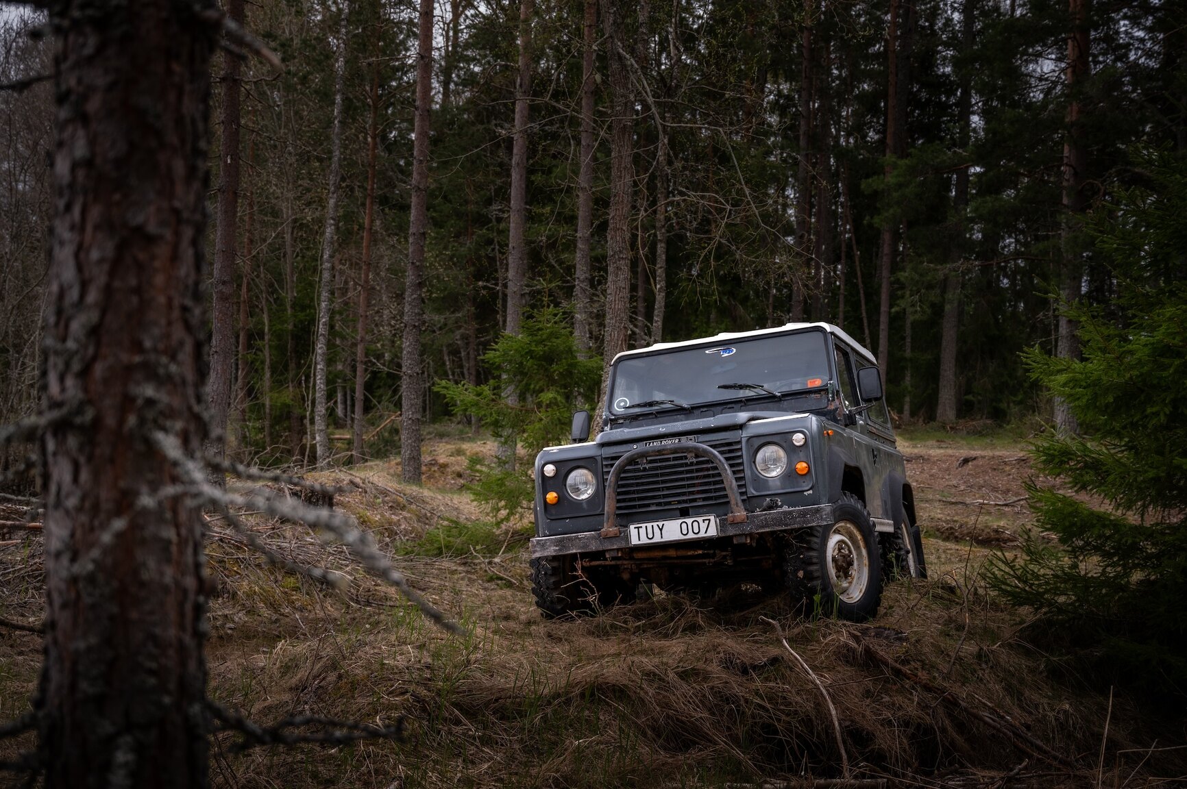 Exterior image of 1986 Land Rover 90 2.5D