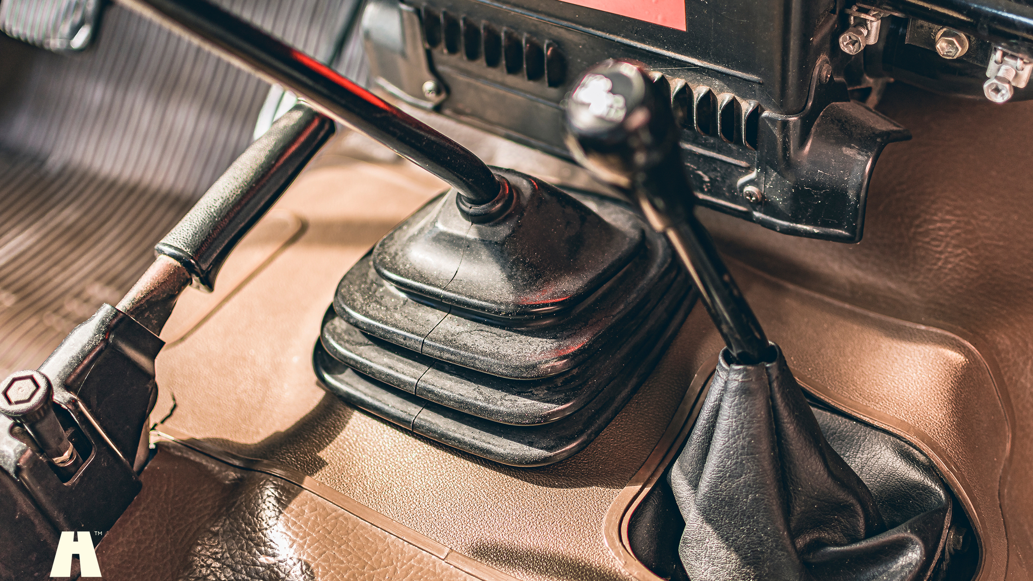 Interior image of 1984 Toyota Land Cruiser BJ42