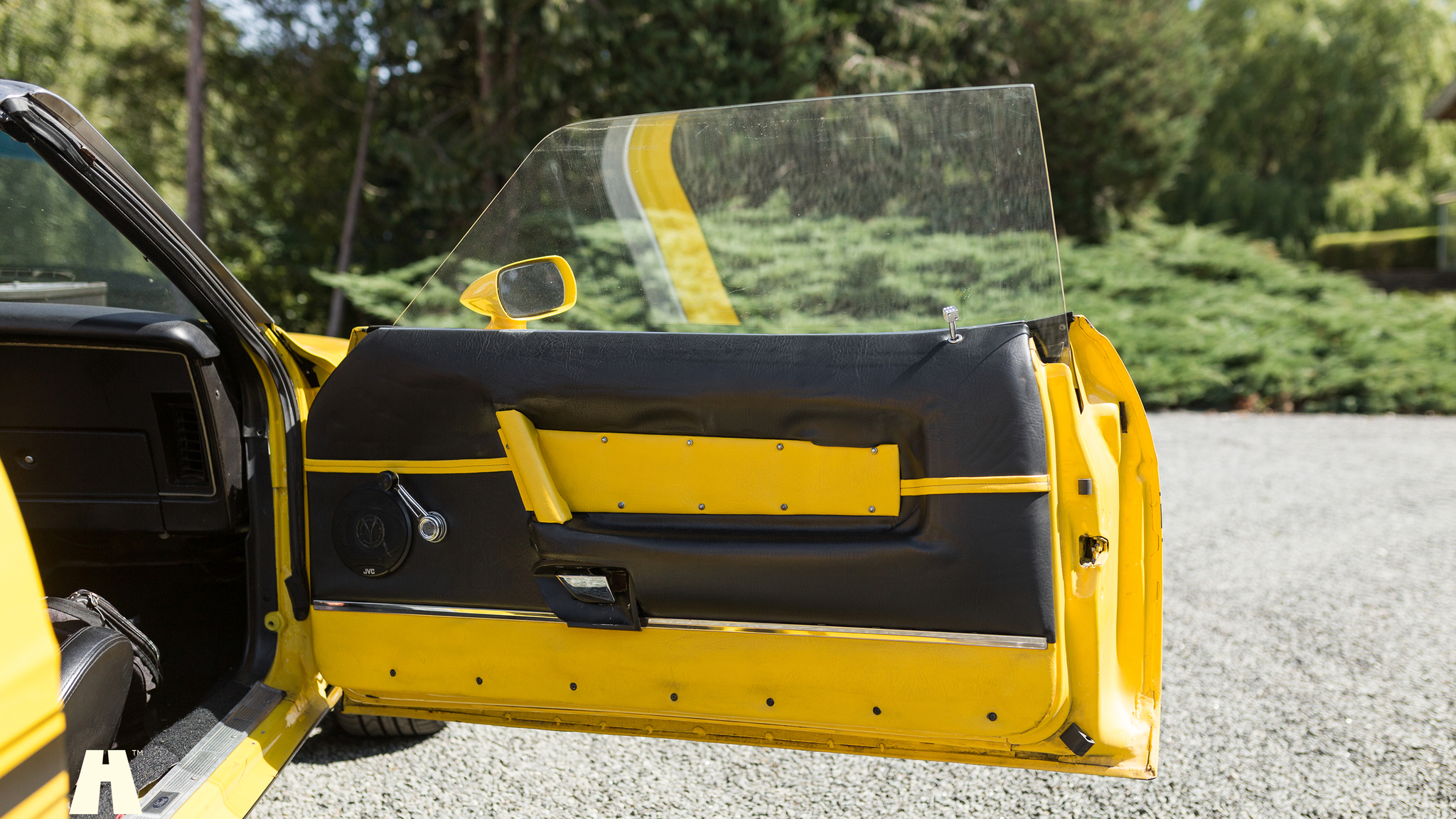 Interior image of 1971 Ford Mustang 429 Cabriolet (6)