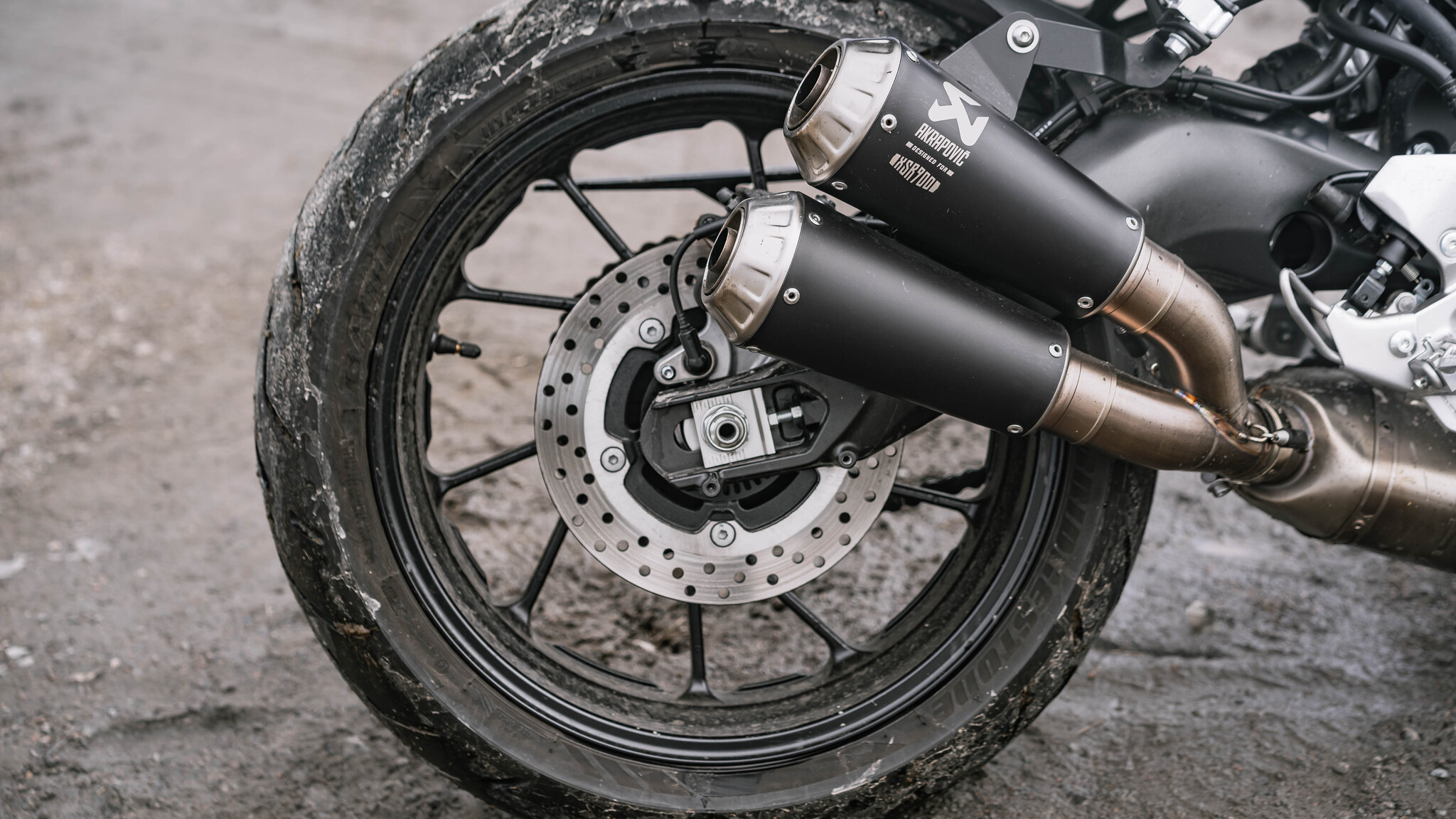 Aussenfoto 2017 Yamaha XSR 900 Abarth Limited Edition