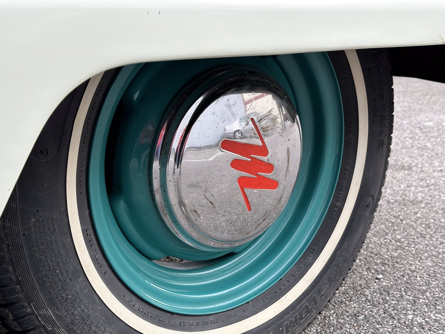 Aussenfoto 1956 Hudson Metropolitan