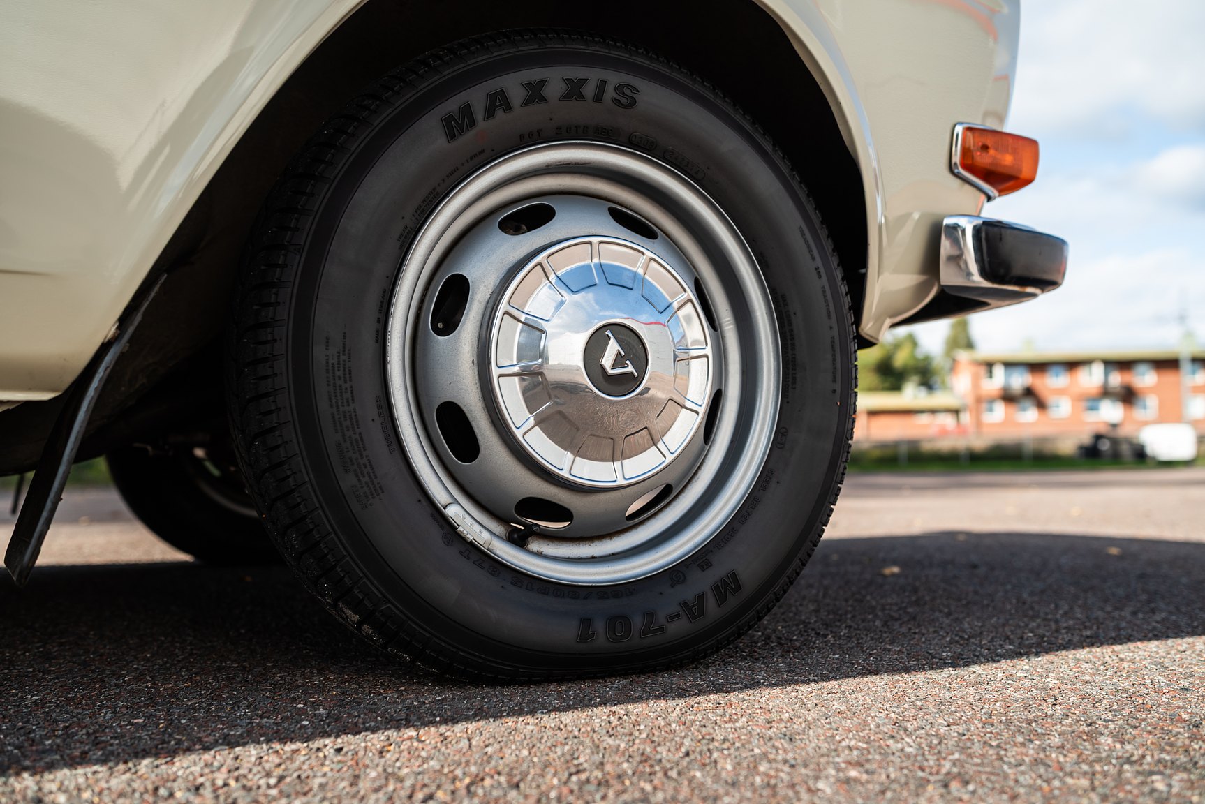 Exterior image of 1967 Volvo 144 1.8 