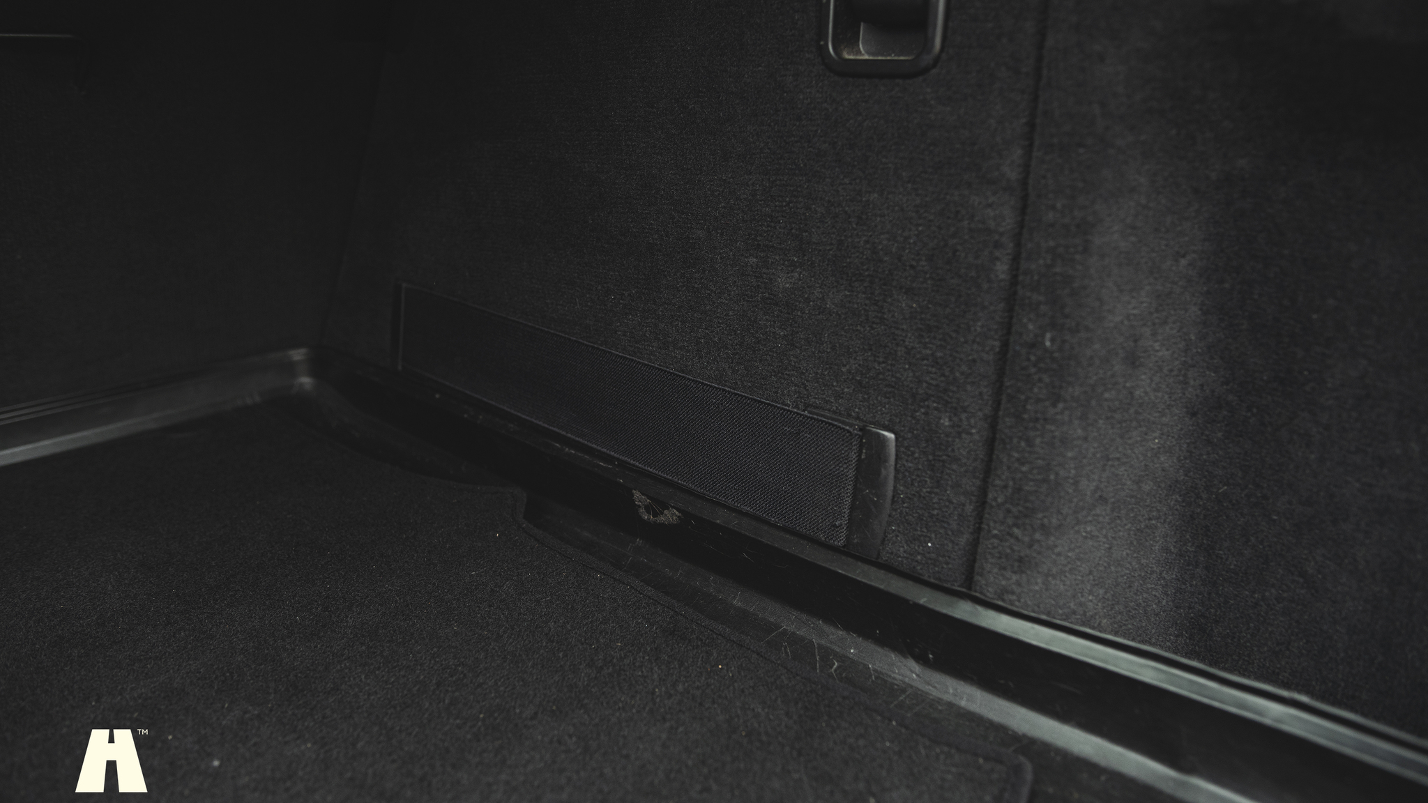 Innenraumfoto von 2010 BMW X6 M Ferrita 555HK (75)