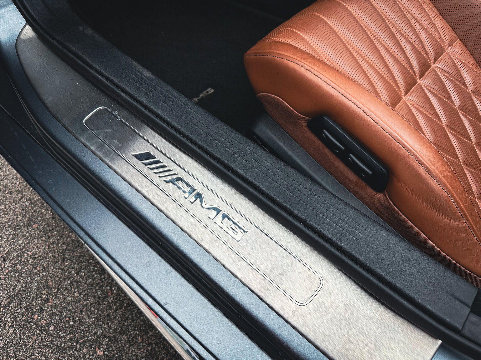 Interiörbild 2018 Mercedes Benz AMG GT C (7)