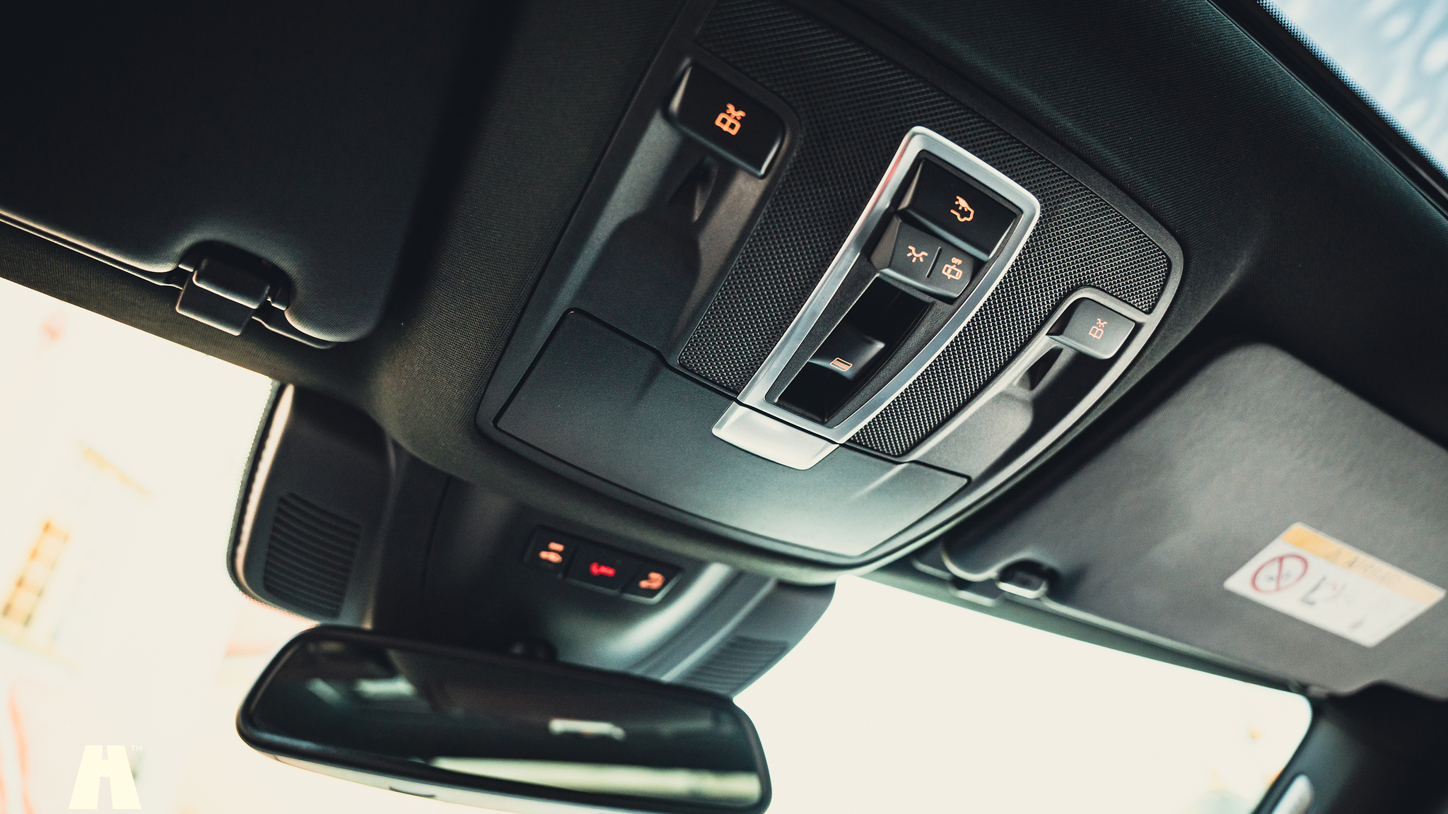 Innenraumfoto von 2017 Mercedes-Benz GLS 63 AMG (50)