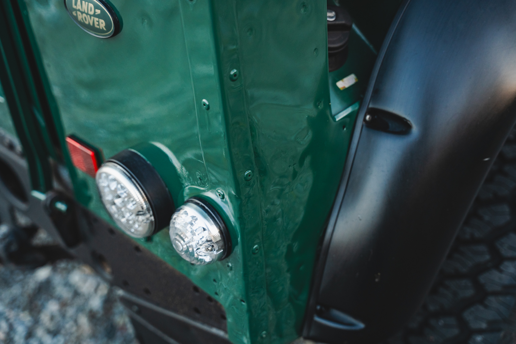 Aussenfoto 2003 Land Rover Defender TD5 90 Pickup (80)