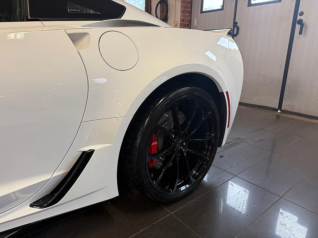 Bild von 2017 Chevrolet Corvette (17)