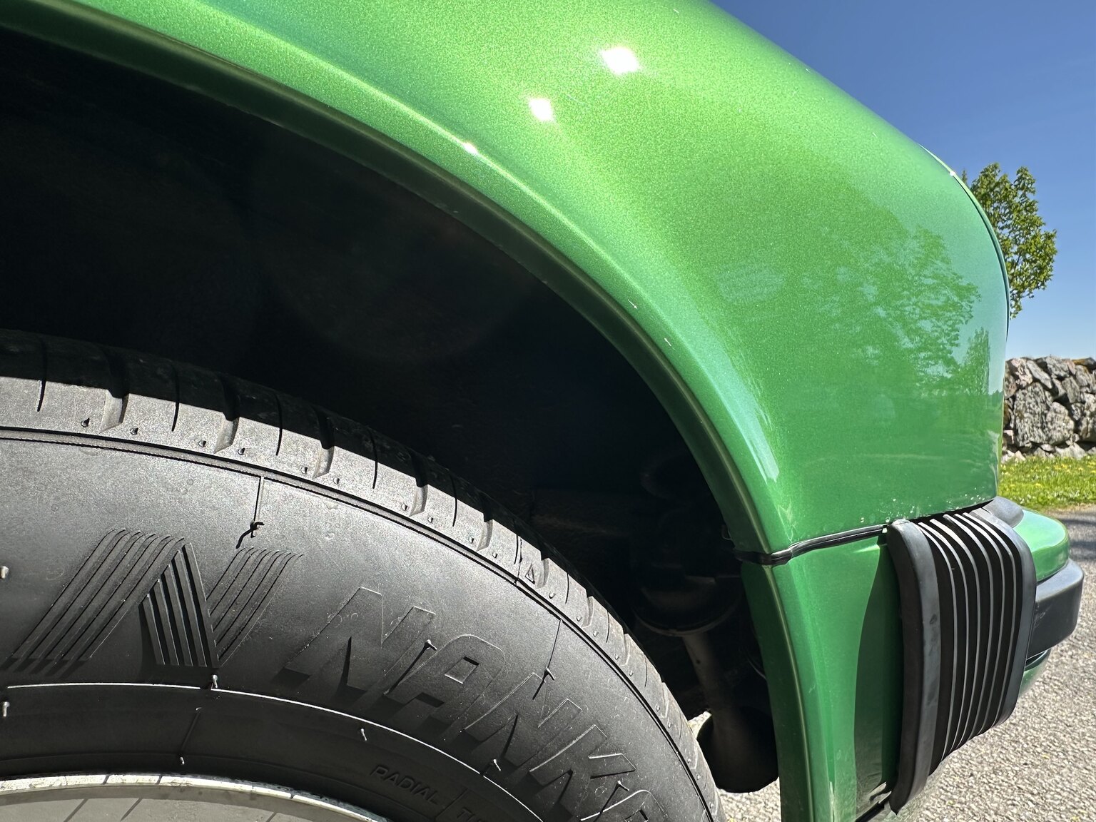 Aussenfoto 1975 Porsche 911