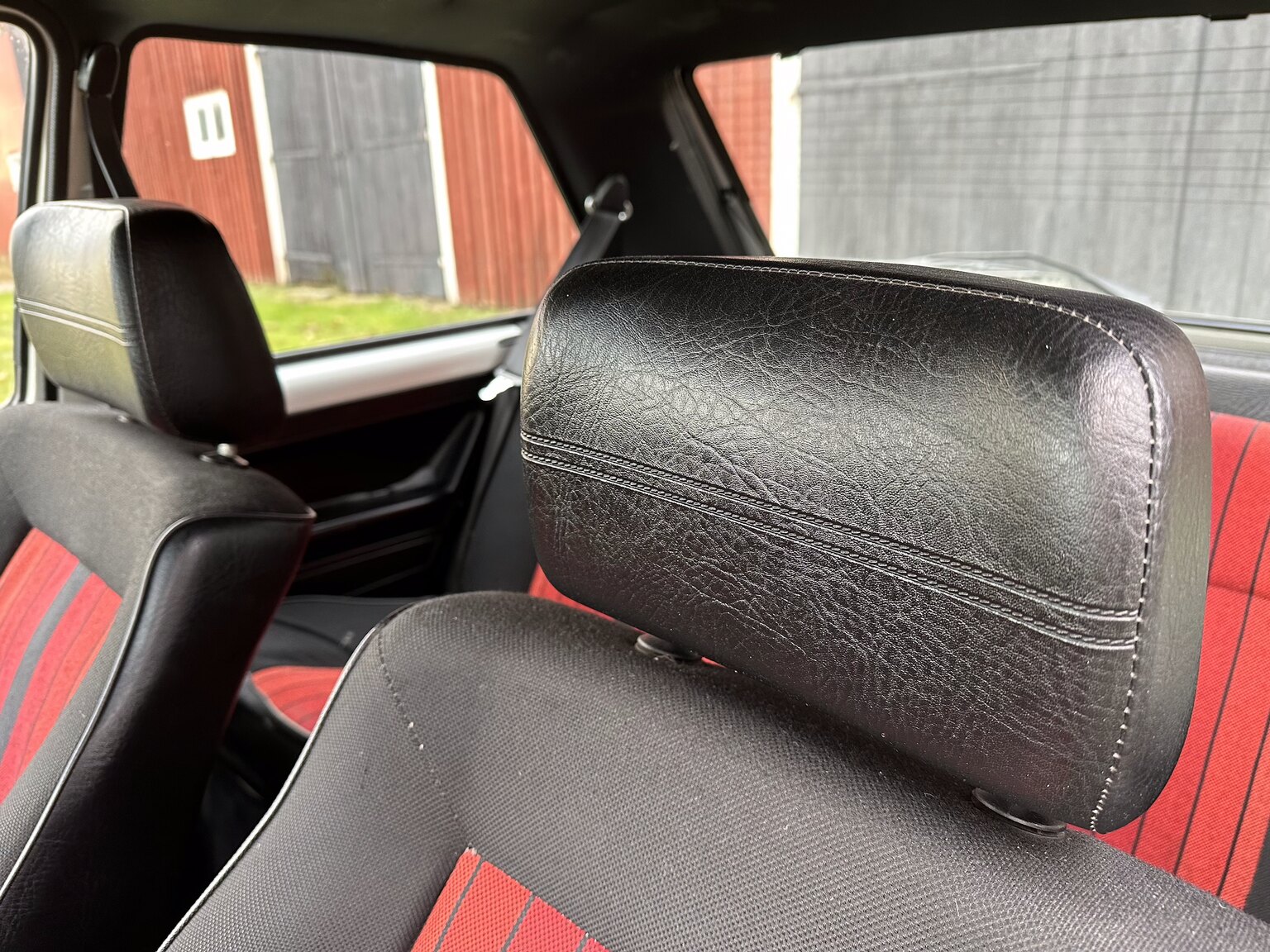 Interiörbild 1984 Volkswagen Golf GTI Special