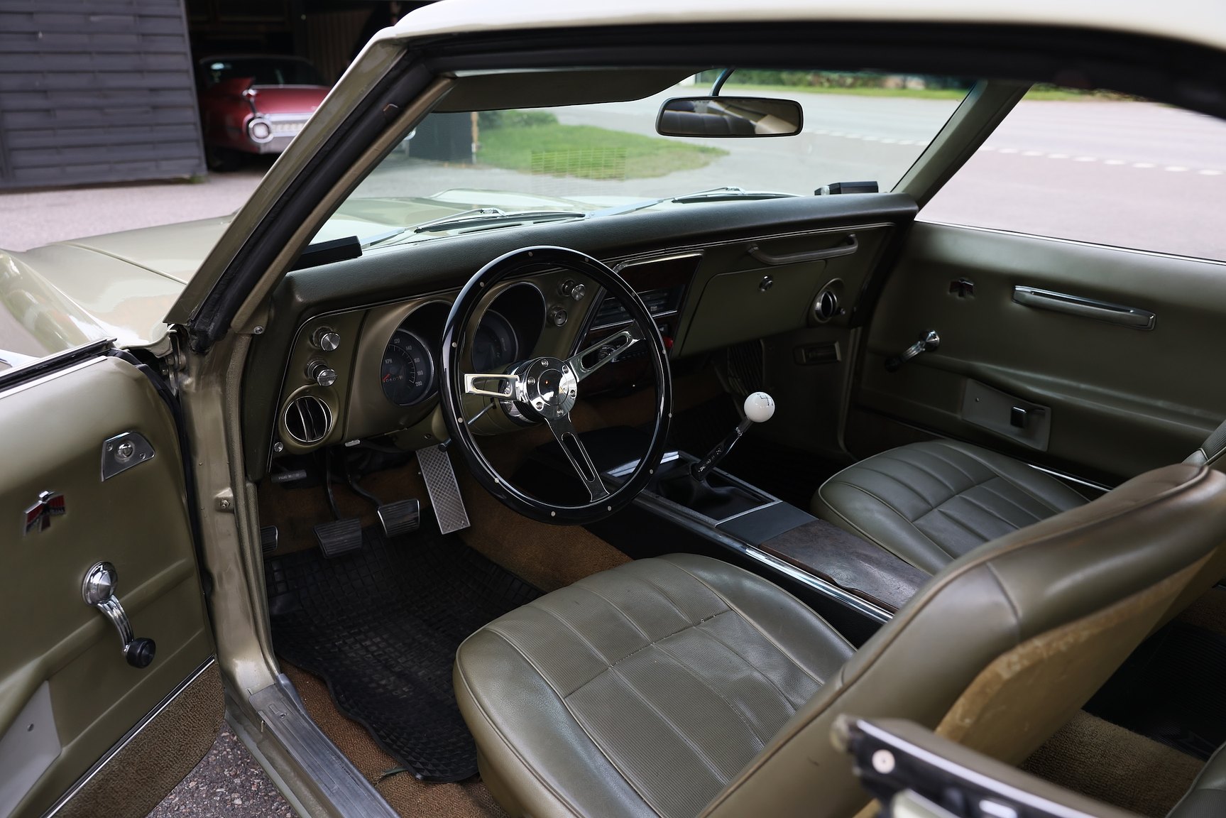 Interior image of 1968 Pontiac Firebird 400 Ram Air