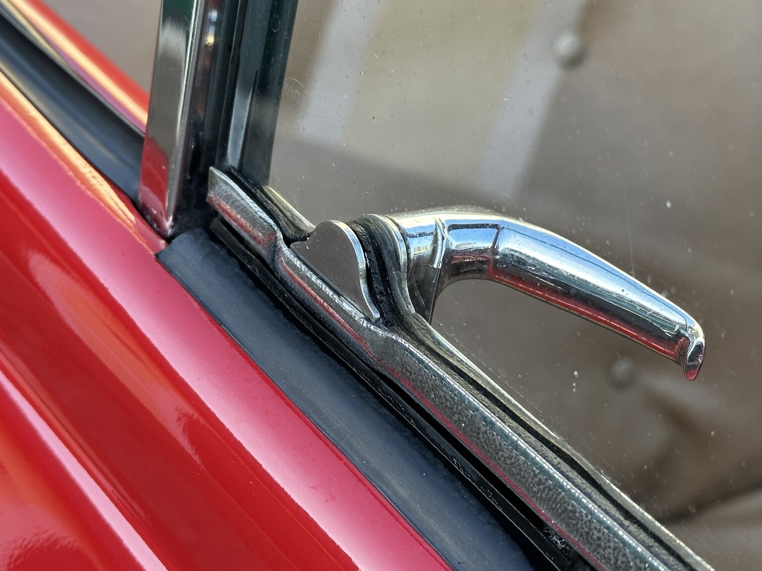 Exteriörbild på 1965 Volvo PV Cabriolet