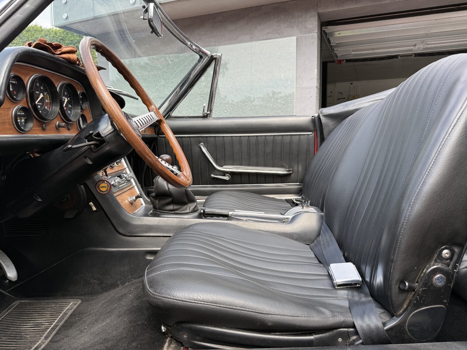 Interior image of 1968 Fiat Dino Spider