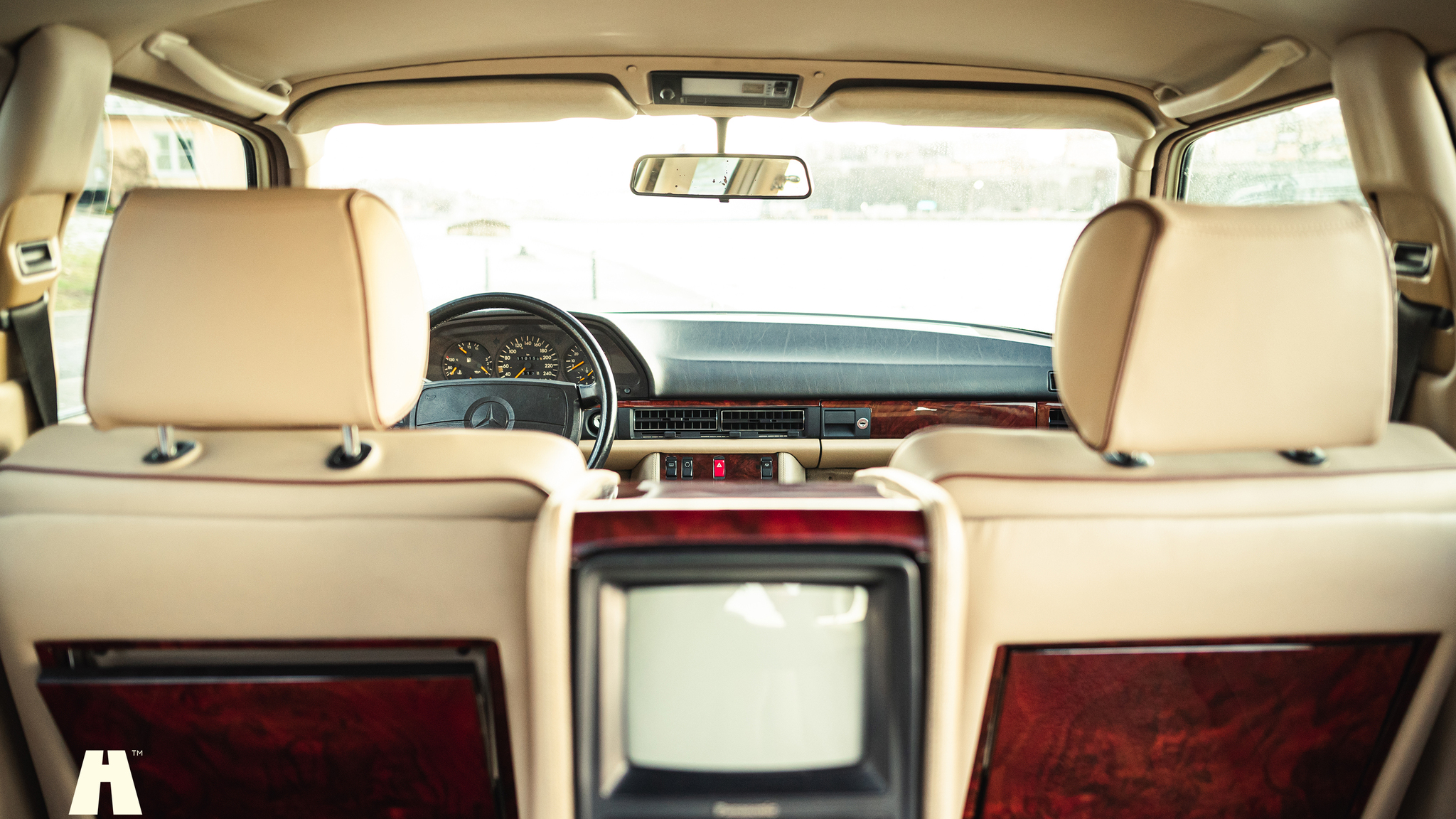Interiörbild 1991 Mercedes 1000 SEL TRASCO