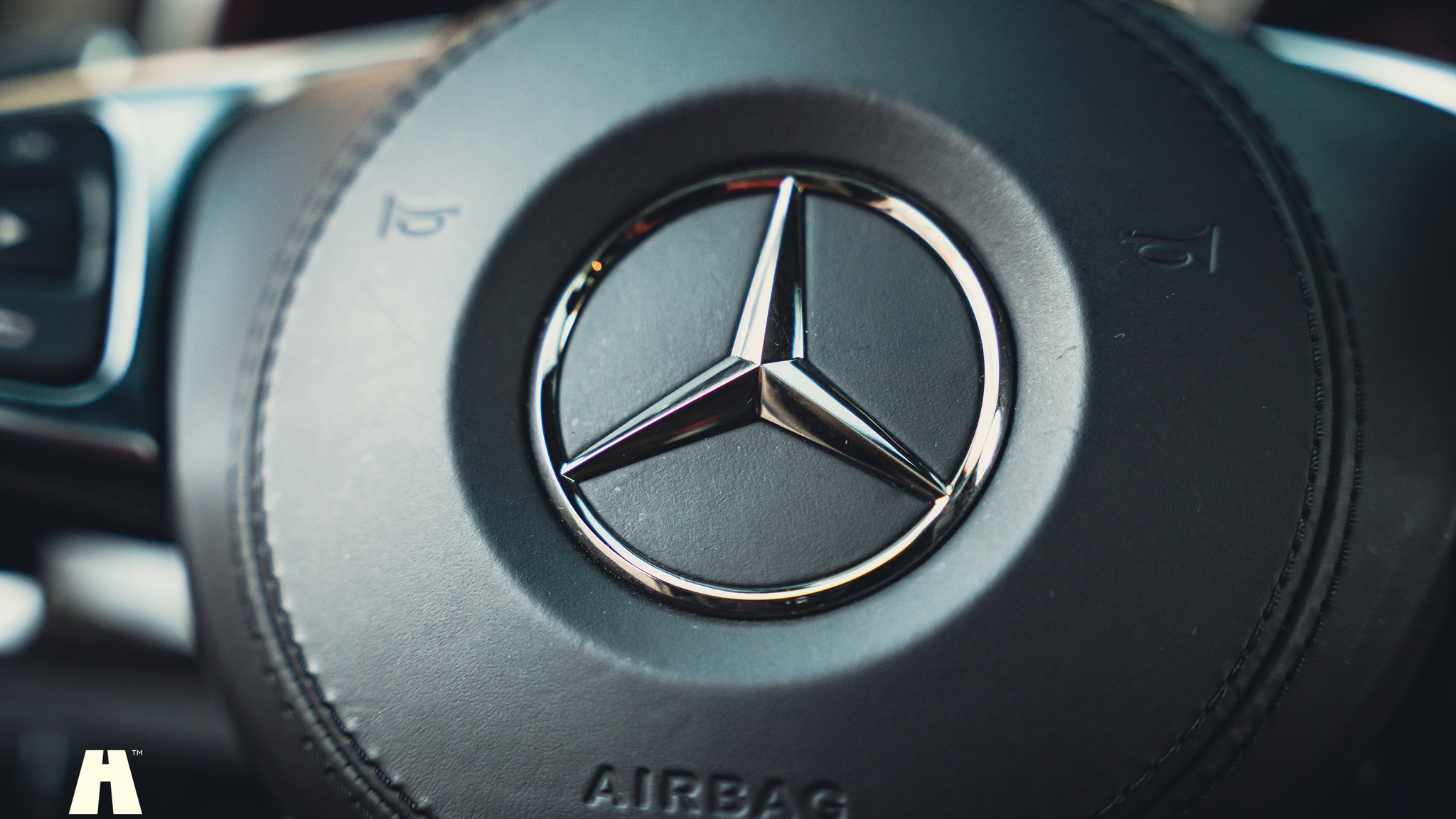 Innenraumfoto von 2017 Mercedes-Benz GLS 63 AMG (41)