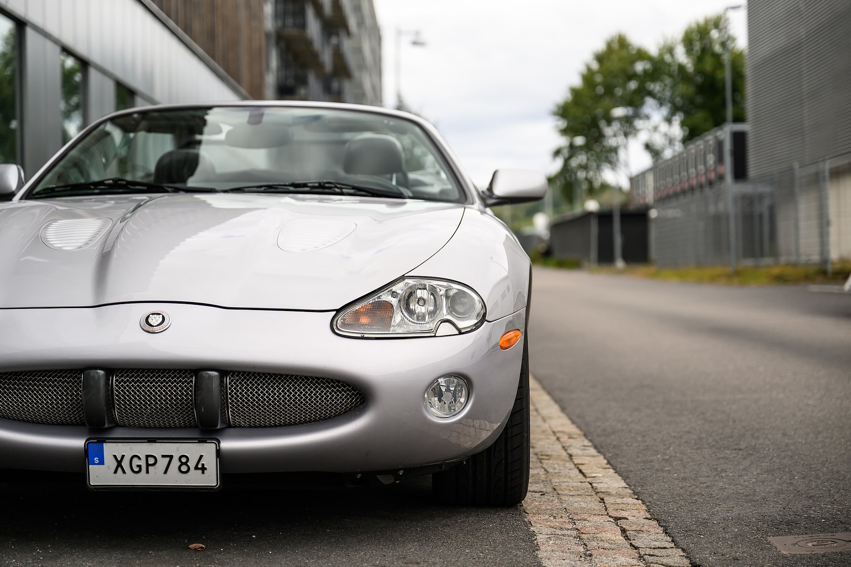 Exterior image of 2001 Jaguar XKR Silverstone