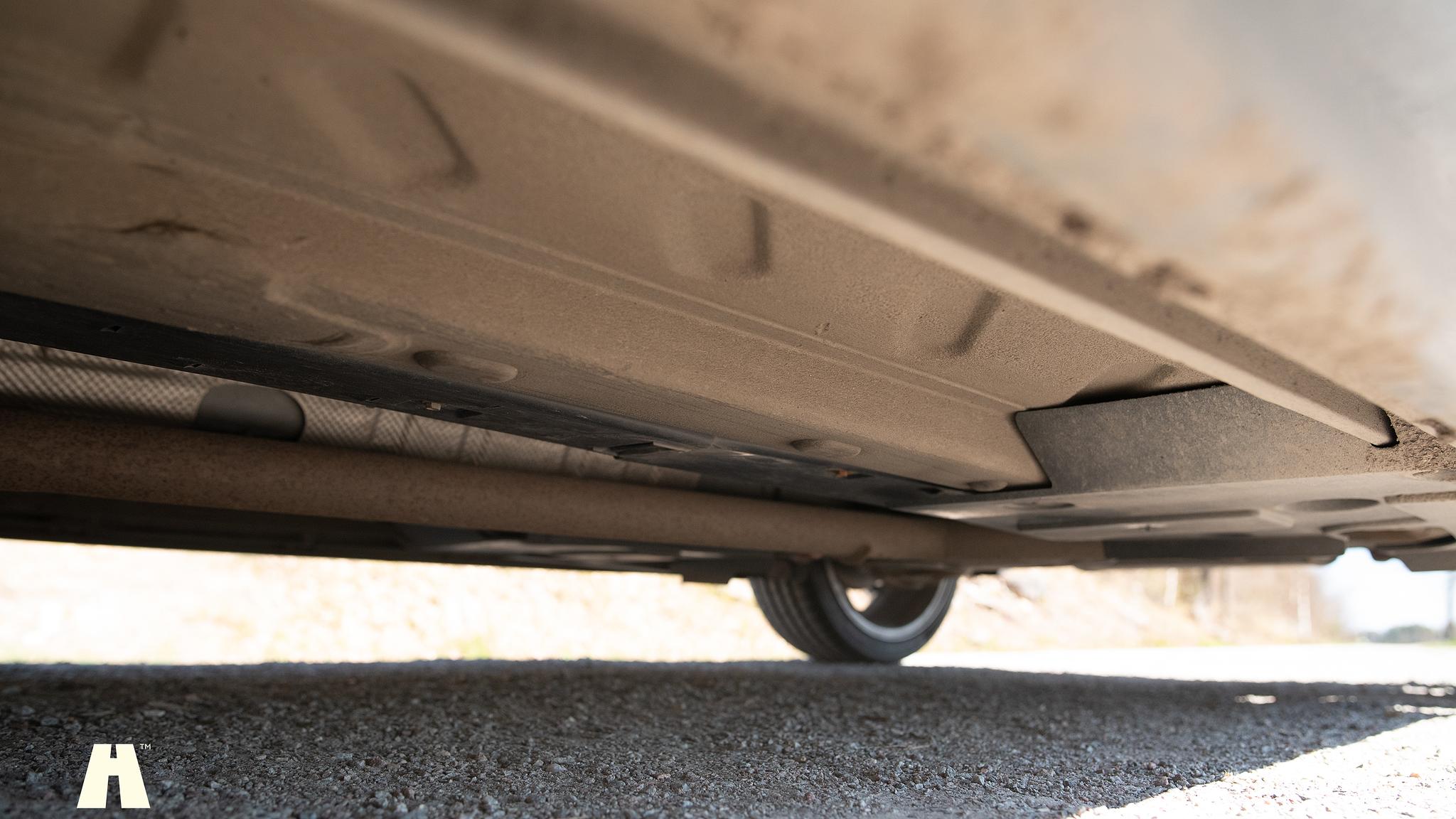 Image of 2016 Abarth 595 Competizione mechanics (31)