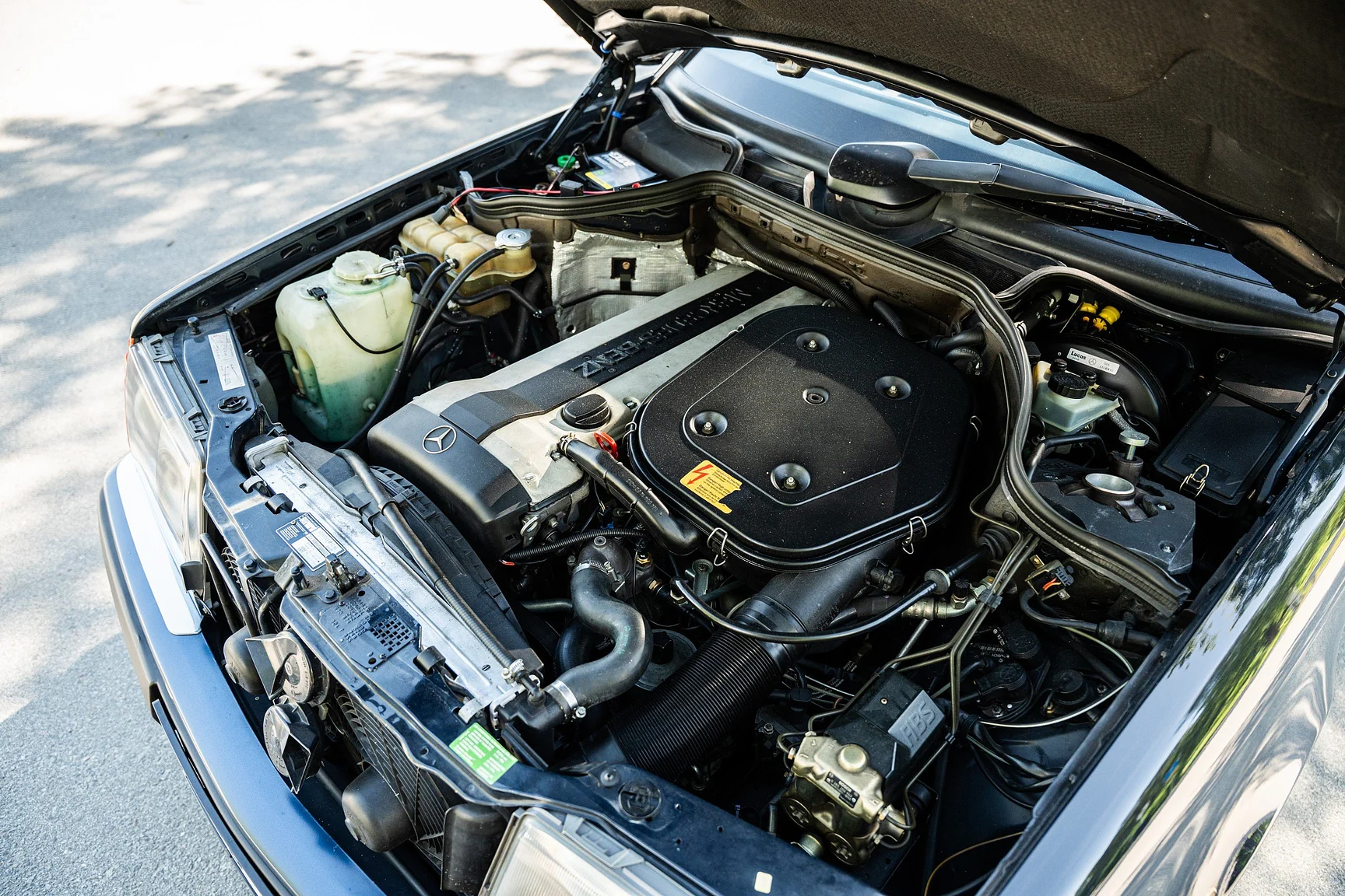 1993 Mercedes-Benz 300 CE-24 Cabriolet (15), Mekanik