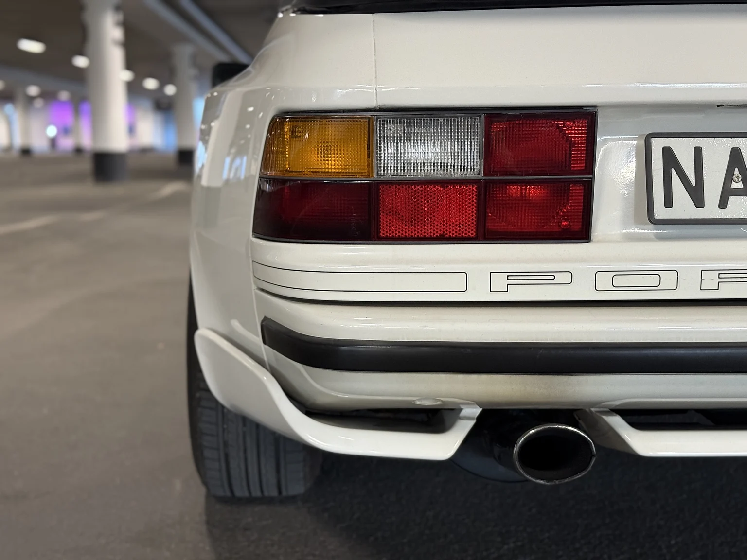 Aussenfoto 1984 PORSCHE 944 Targa (47)