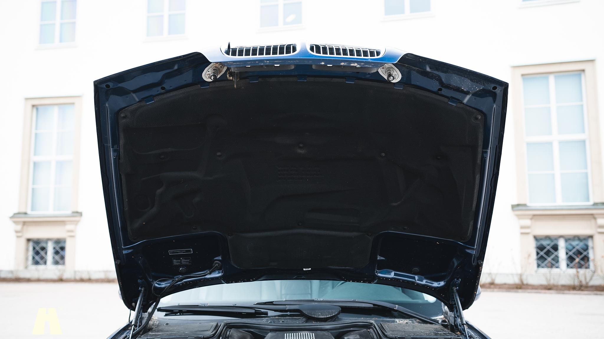 Image of 1998 Alpina B10 V8 mechanics