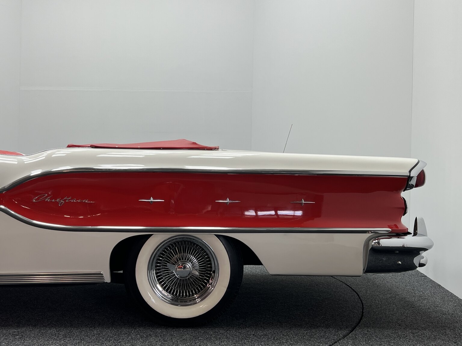 Aussenfoto 1958 Pontiac Chieftain